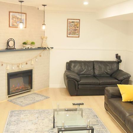 Applewood Gardens Apartment 密西沙加 外观 照片