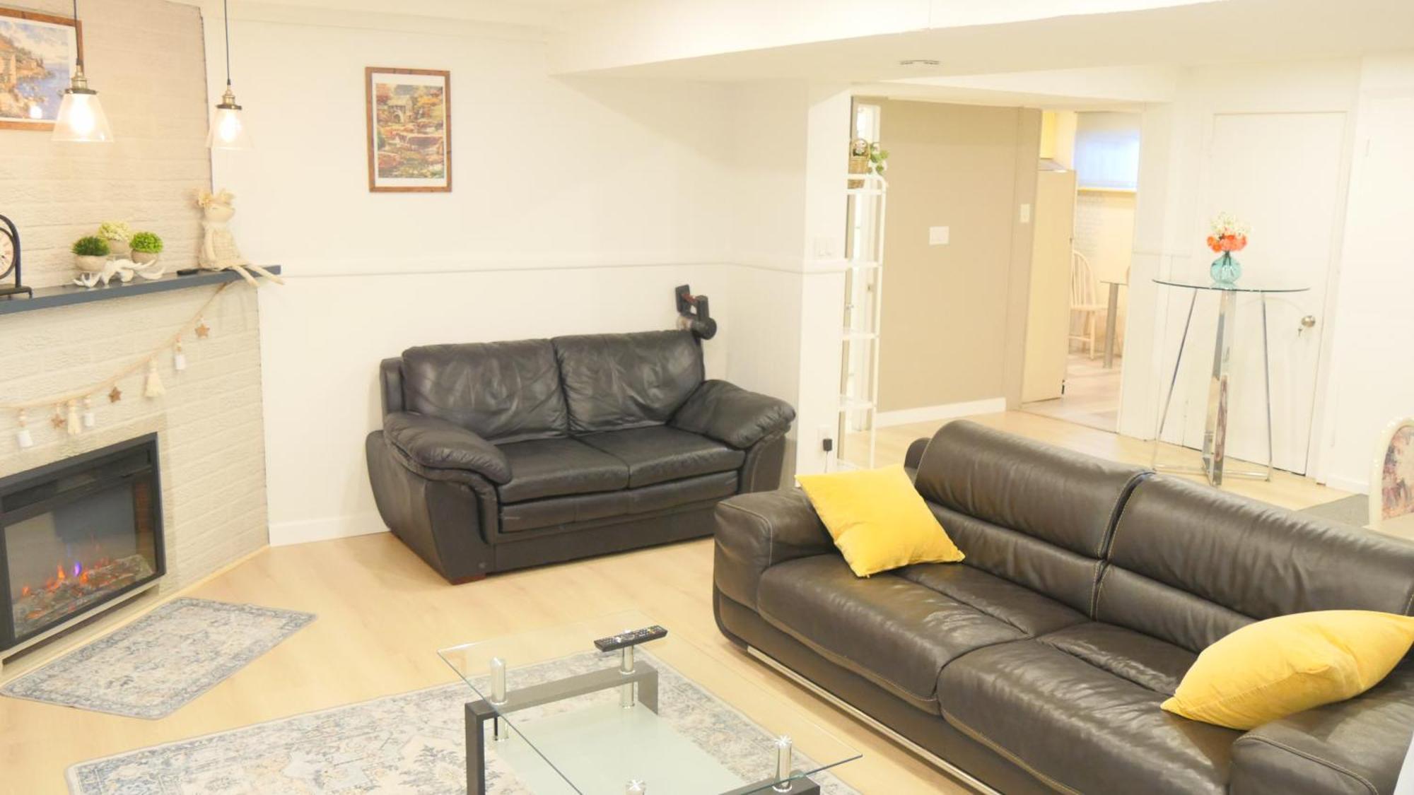 Applewood Gardens Apartment 密西沙加 外观 照片